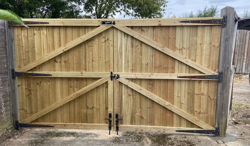 12ft wide garden driveway - wide,